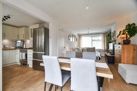 29 Bedson Walk, Rainham, Gillingham, ME8 8NN