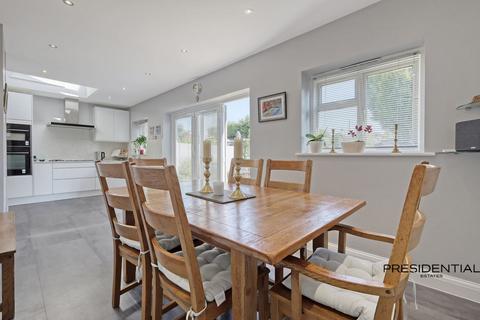 undefined, Churchfields, Loughton IG10