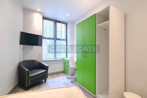 4 bedroom flat share to rent, Dundas Works, Dundas Street, Huddersfield, HD1 2HE