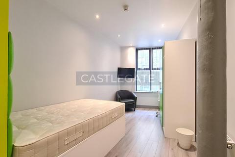 4 bedroom flat share to rent, Dundas Works, Dundas Street, Huddersfield, HD1 2HE