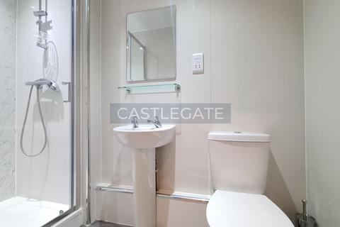 4 bedroom flat share to rent, Dundas Works, Dundas Street, Huddersfield, HD1 2HE
