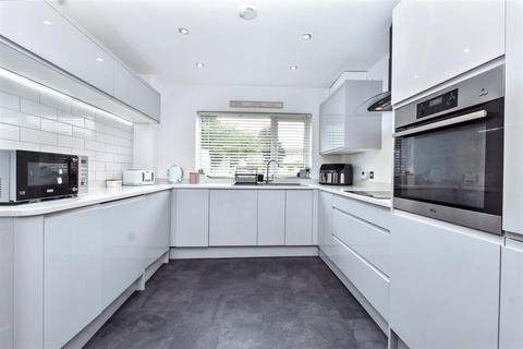 4 bedroom detached house for sale, Swanley Close, Eastbourne