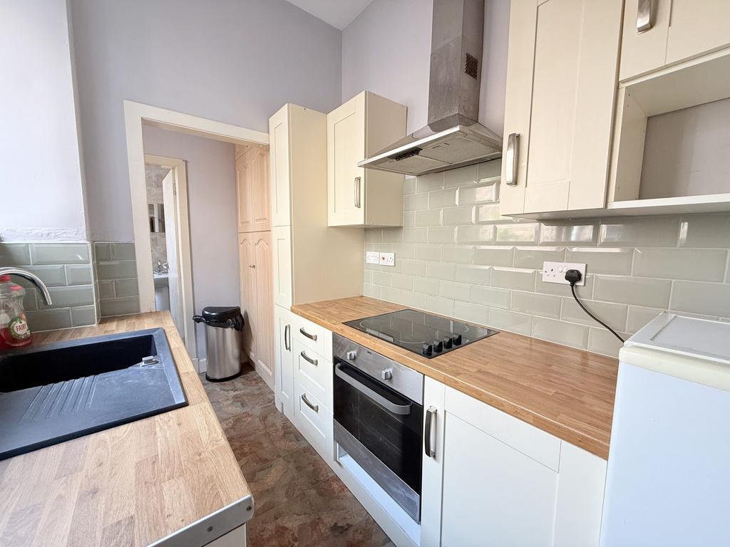 17 Henry Street, Dumfries, DG1 2 LL - Braidwoods So