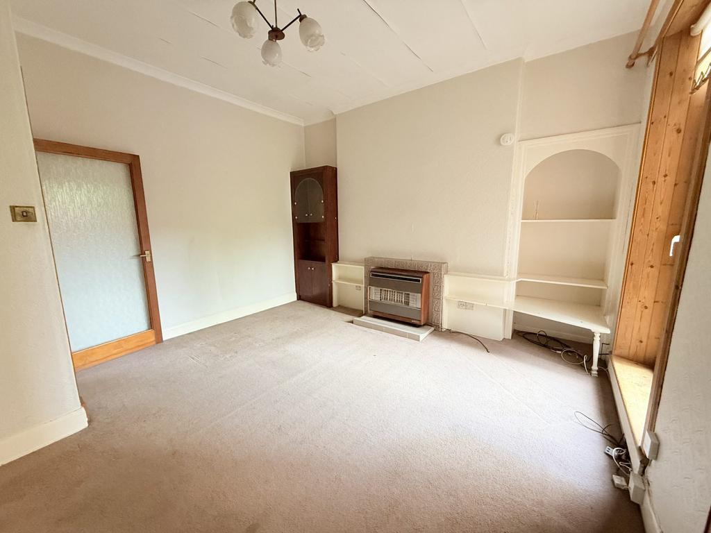 17 Henry Street, Dumfries, DG1 2 LL - Braidwoods So