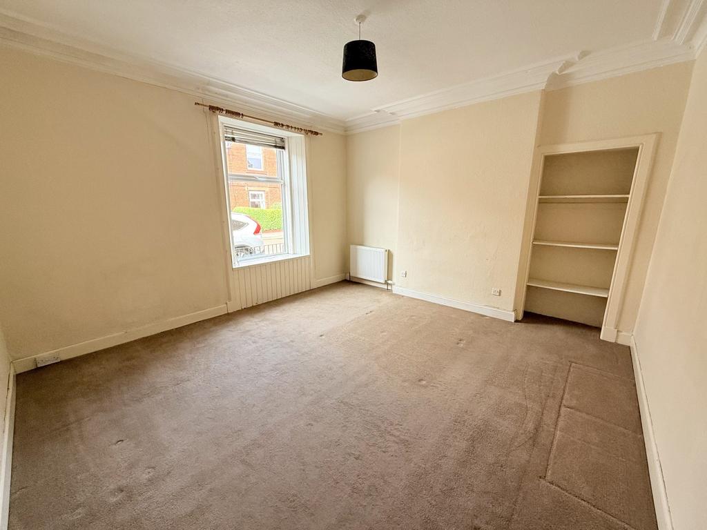 17 Henry Street, Dumfries, DG1 2 LL - Braidwoods So