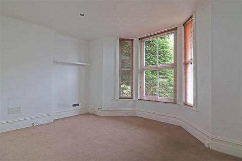undefined, Woodlands Road, Redhill