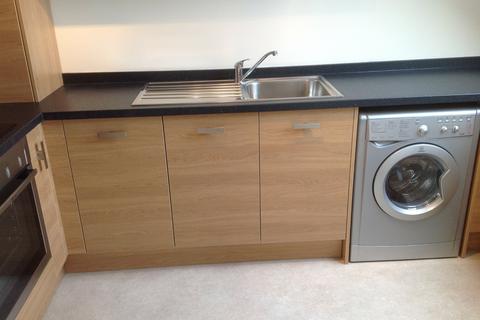 2 bedroom flat to rent, 25 POOLE ROAD, BOURNEMOUTH BH4