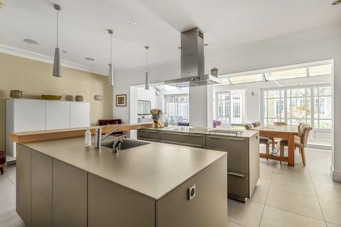 imperial Crescent, London SW6