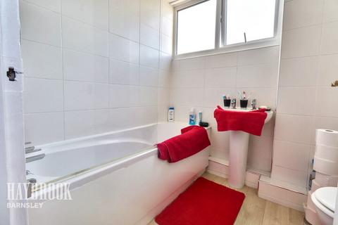 1 Derwent Road, Barnsley, S71 3RD