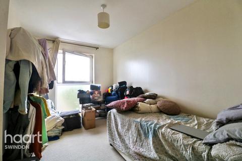 Tuke Walk, SWINDON