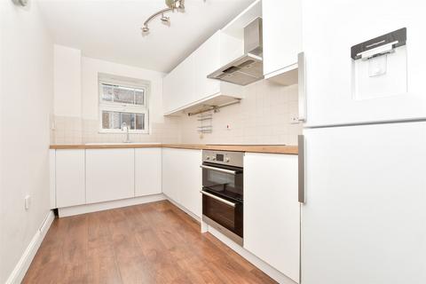 2 bedroom flat for sale, Elmers Lodge, Beckenham BR3