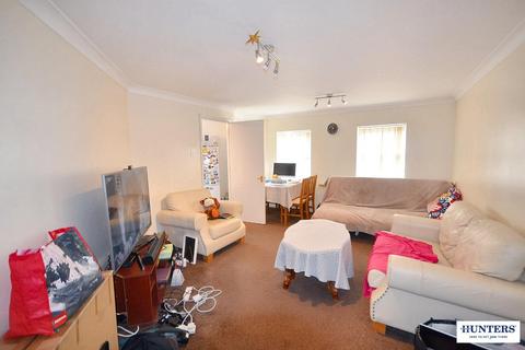 1 bedroom flat for sale, Chamberlayne Avenue, Wembley