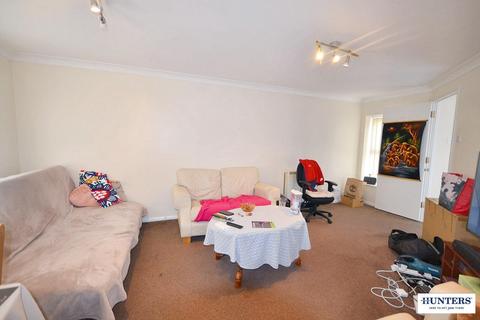 1 bedroom flat for sale, Chamberlayne Avenue, Wembley