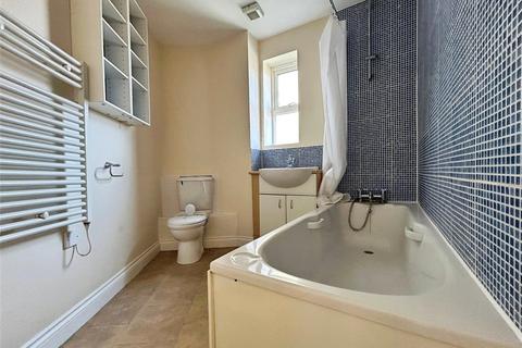 1 bedroom apartment for sale, Nightingales, Bishop's Stortford, Hertfordshire