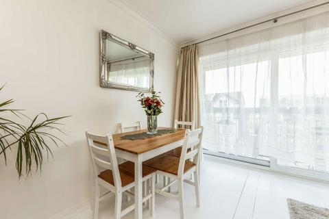 undefined, Queens Road, Kingston Upon Thames KT2