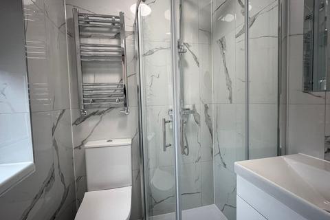 undefined, Reddington Drive,  Slough, SL3