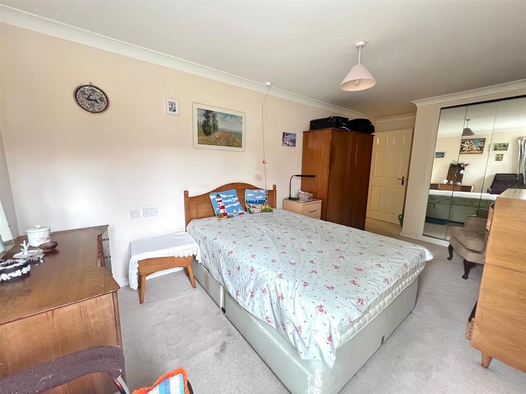 Bedroom One.jpg