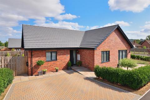 2 bedroom detached bungalow for sale, Pear Tree Close, Much Dewchurch, Hereford