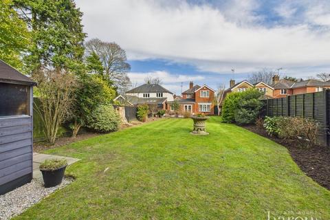 3 bedroom detached house for sale, Eastrop Lane, Basingstoke RG21