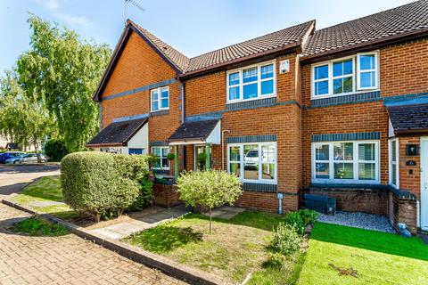 32 Perham Way, London Colney, St Albans, AL2 1LB