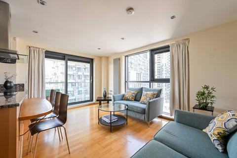 2 bedroom flat for sale, Millharbour, Canary Wharf, London, E14