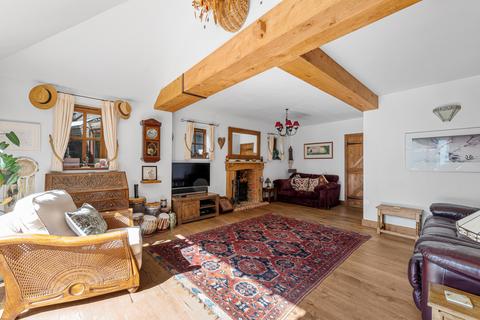 3 bedroom semi-detached house for sale, June Lane, Salfords, Surrey, RH1