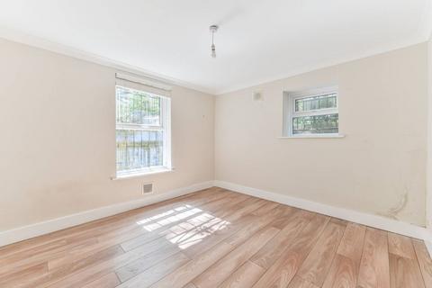 2 bedroom flat for sale, Thicket Road, Crystal Palace, London, SE20