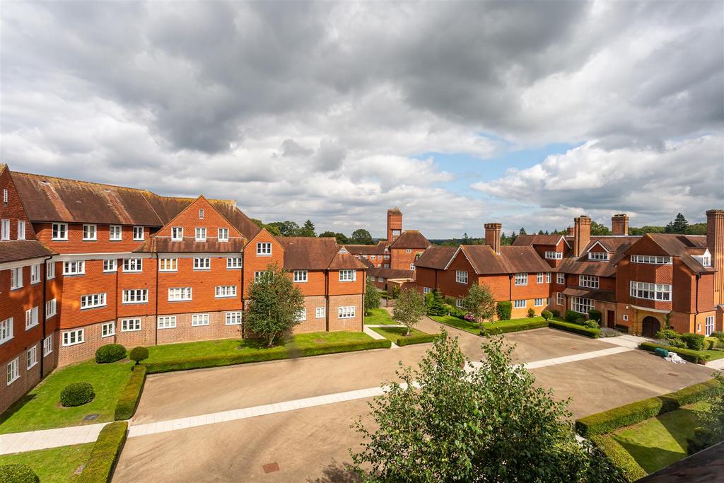 Flat-elizabeth-drive-banstead-116.jpg
