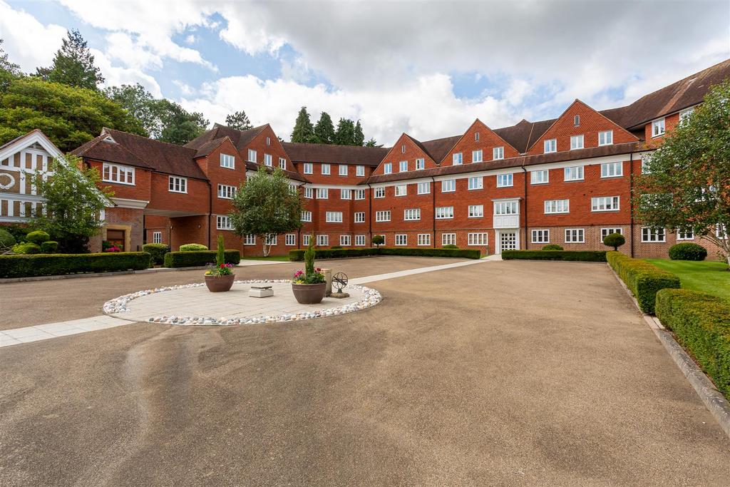 Flat-elizabeth-drive-banstead-126.jpg