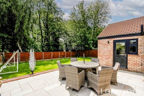undefined, Elizabeth Drive, Necton