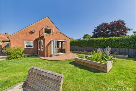 4 bedroom detached house for sale, Pinfold Lane, Hull HU12