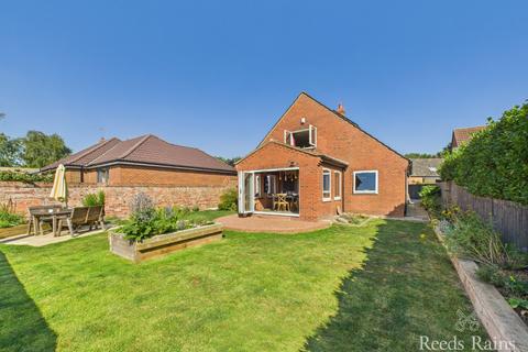 4 bedroom detached house for sale, Pinfold Lane, Hull HU12