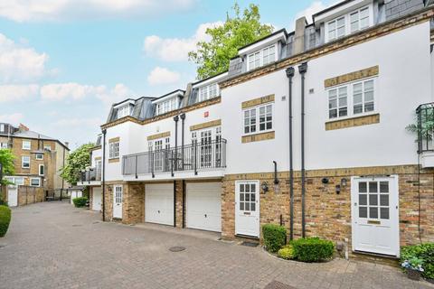 undefined, Watermans Mews, Ealing Broadway, London, W5