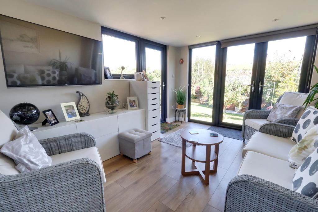 Garden room