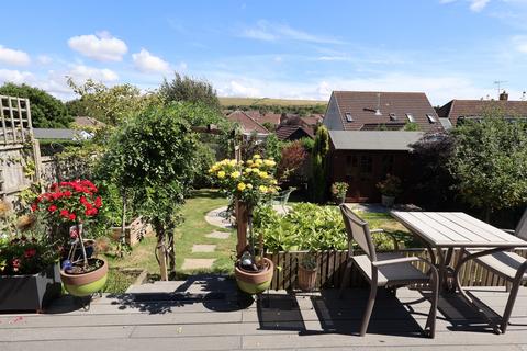 HAZEL GROVE, CLANFIELD