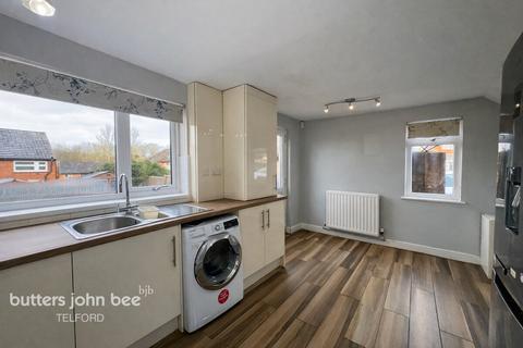3 bedroom end of terrace house for sale, Mount Pleasant Road, Telford