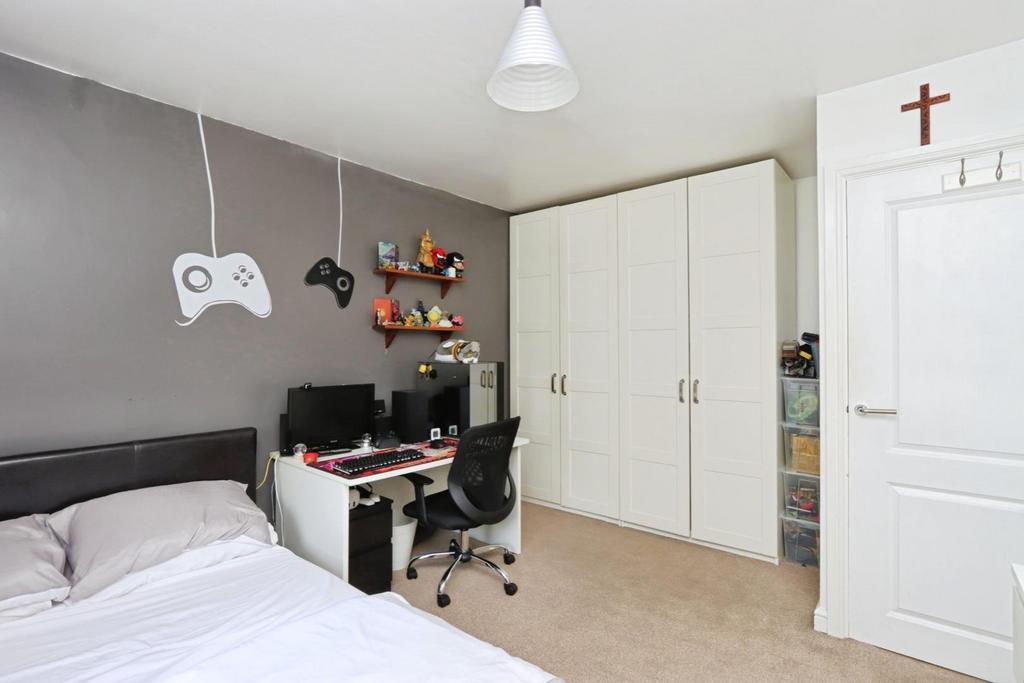 Bedroom no.4