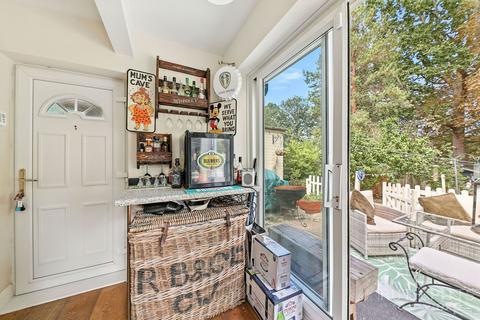 8 Mount Pleasant, Ackworth, Pontefract, WF7 7HS