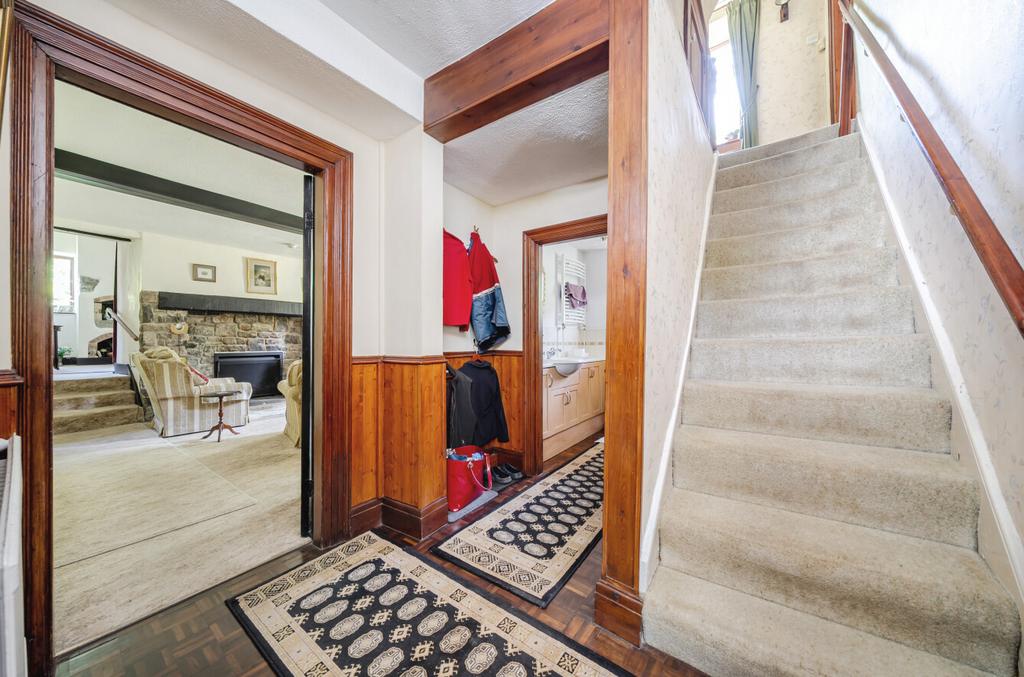 1331553 15 689616...