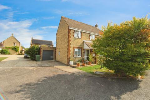 3 bedroom detached house for sale, Manor Orchard, Cricklade, SN6
