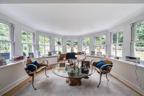 4 bedroom detached house for sale, Henley-On-Thames,  Oxfordshire,  RG9