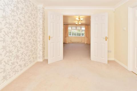 9 Stokesay Drive, Cheadle, Stoke-on-trent, ST10 1YU