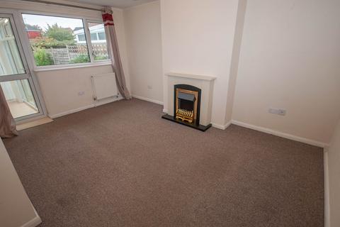 3 bedroom semi-detached bungalow to rent, Chaucer Road, Hillside, Rugby, CV22