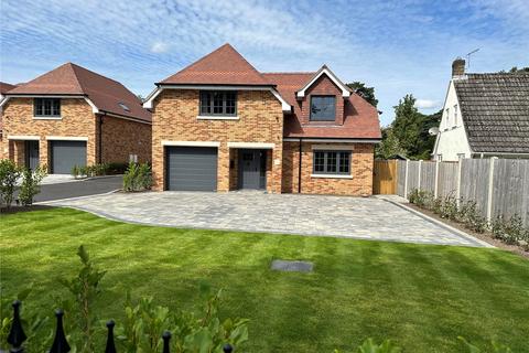 4 bedroom detached house for sale, Heather Ridge Close, Ashley Heath, Ringwood, Dorset, BH24