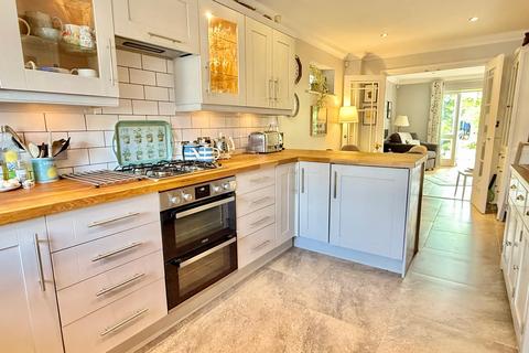 19 Alexandra Road, Fordingbridge, SP6 1EJ