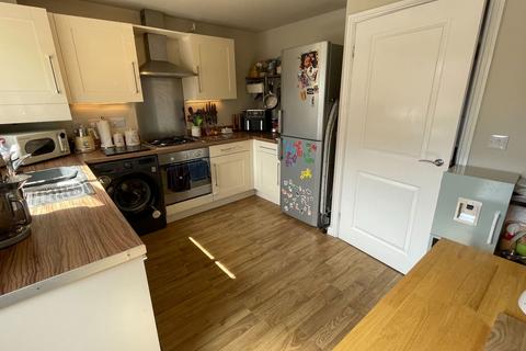 10 Bellcross Way, Monk Bretton, Barnsley, S71 5SJ