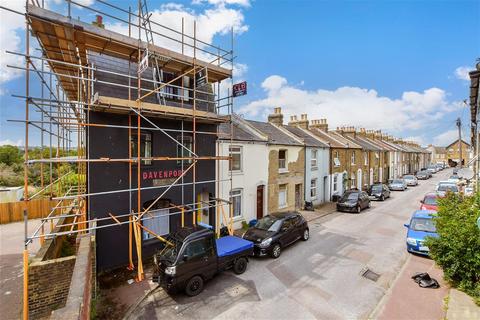 3 bedroom end of terrace house for sale, Grotto Road, Cliftonville, Margate, Kent