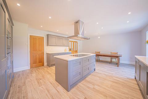 4 bedroom detached house for sale, Haseley Knob, Warwick, CV35