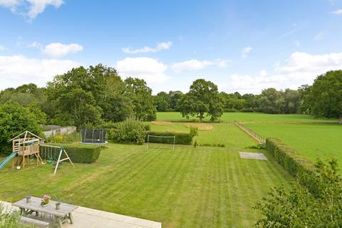 Melville Bethersden Road, Smarden, Ashford, TN27 8QU