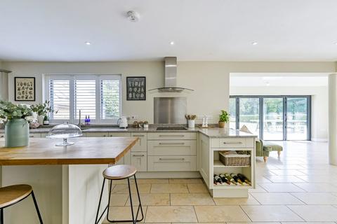 Melville Bethersden Road, Smarden, Ashford, TN27 8QU